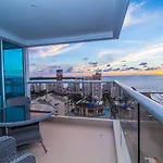 Palmetto Beach 2701